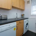 Cute Comfy London Apartment